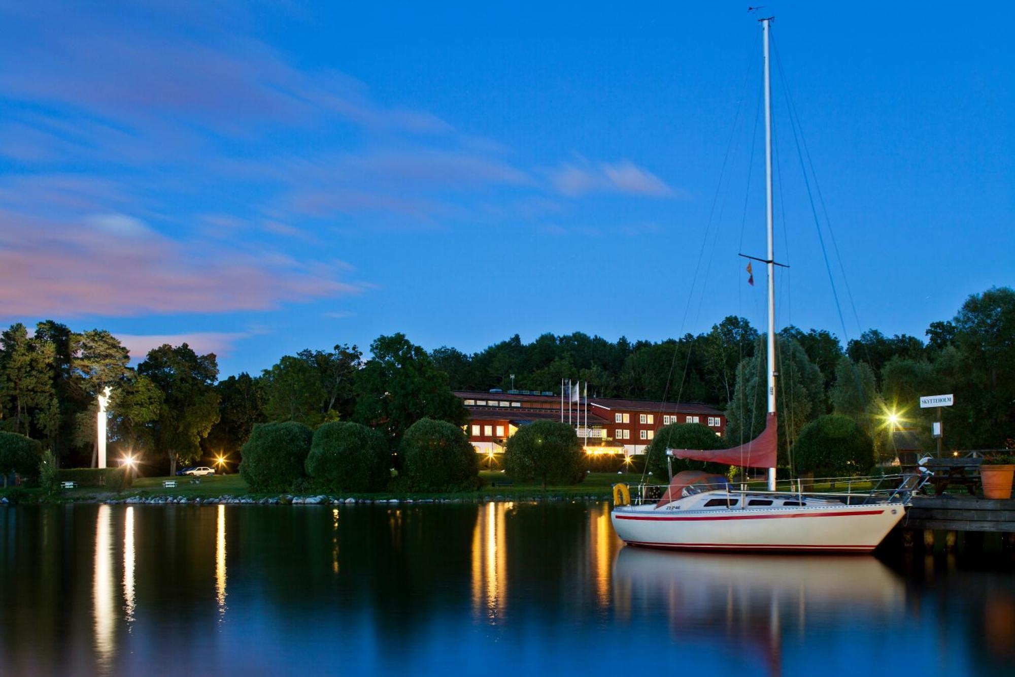 Skytteholm Hotel Ekero Bagian luar foto