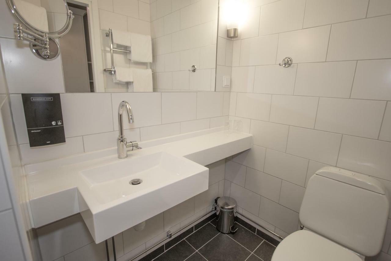 Skytteholm Hotel Ekero Bagian luar foto